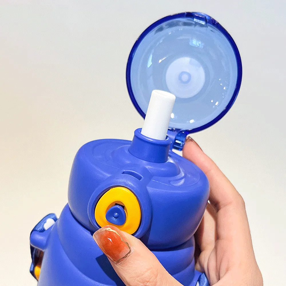 Club Fancy And Classic Looking Water Bottle(600ml)