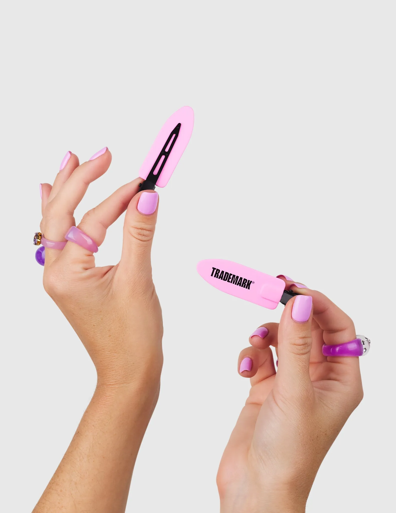 Creaseless Clips