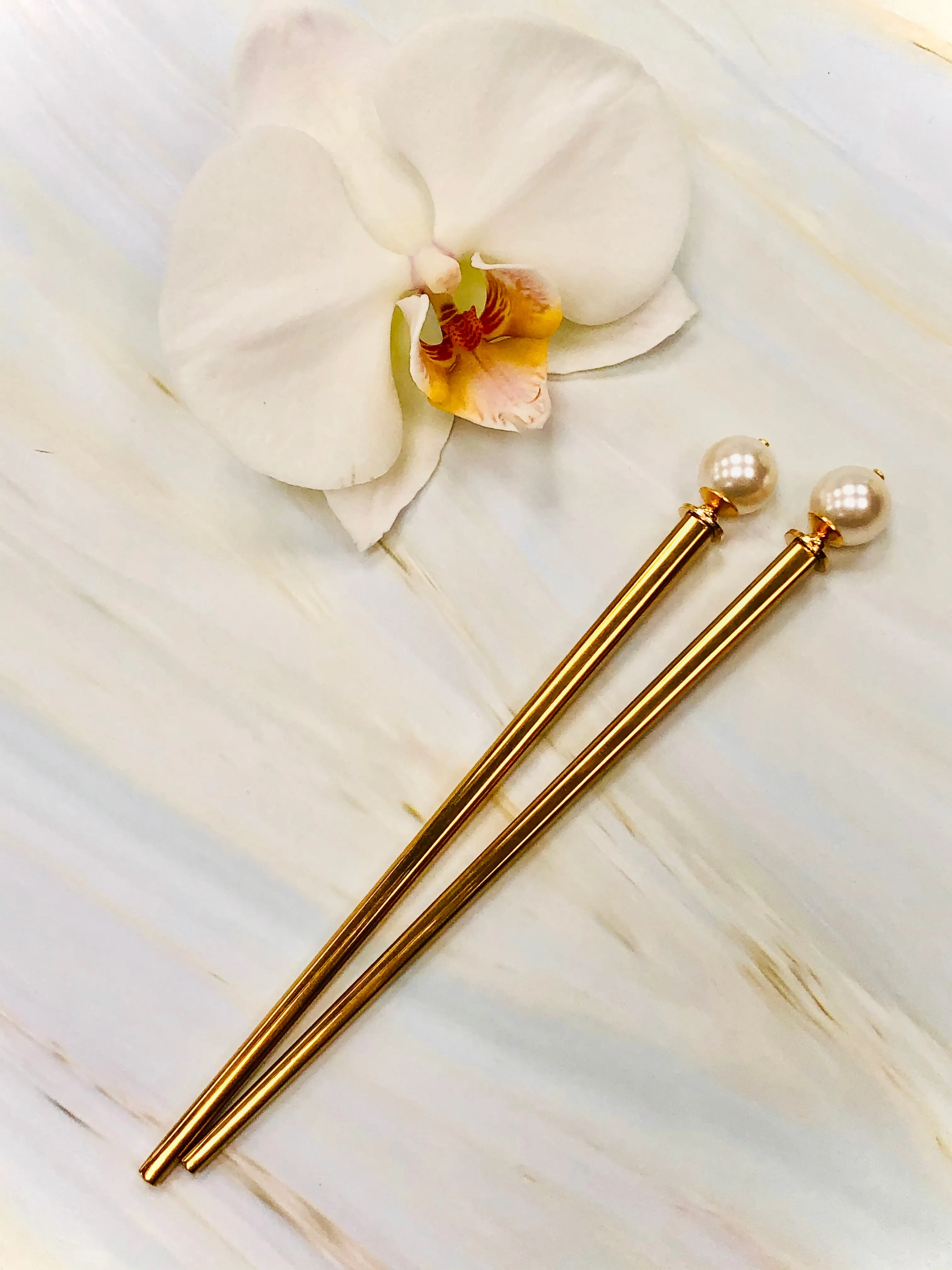 Elegant Swarovski Pearl Hair Sticks, Wedding Hair Stick Bridal Hair Pin, hand made hair stick, shawl pin, sweater pin,
