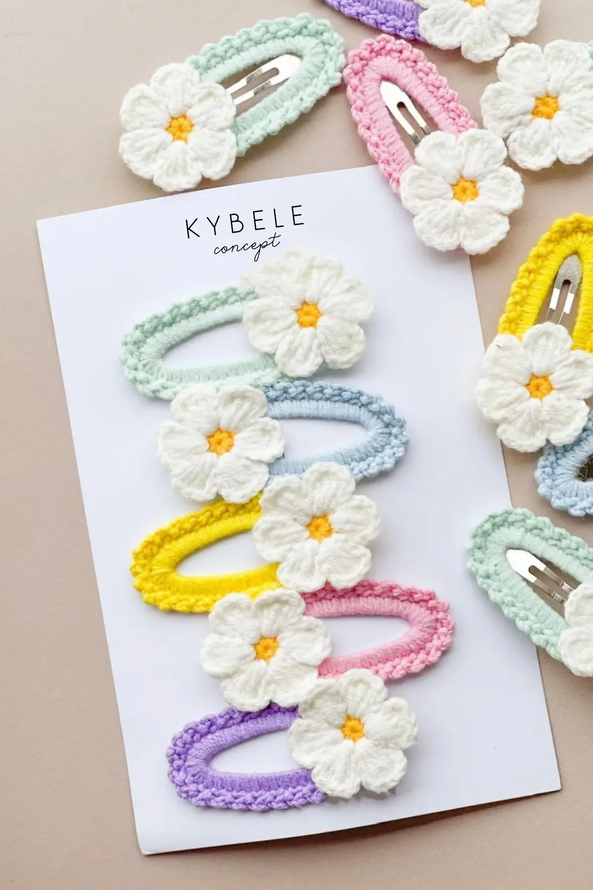 Handmade Daisies Hair Clip Set of 4