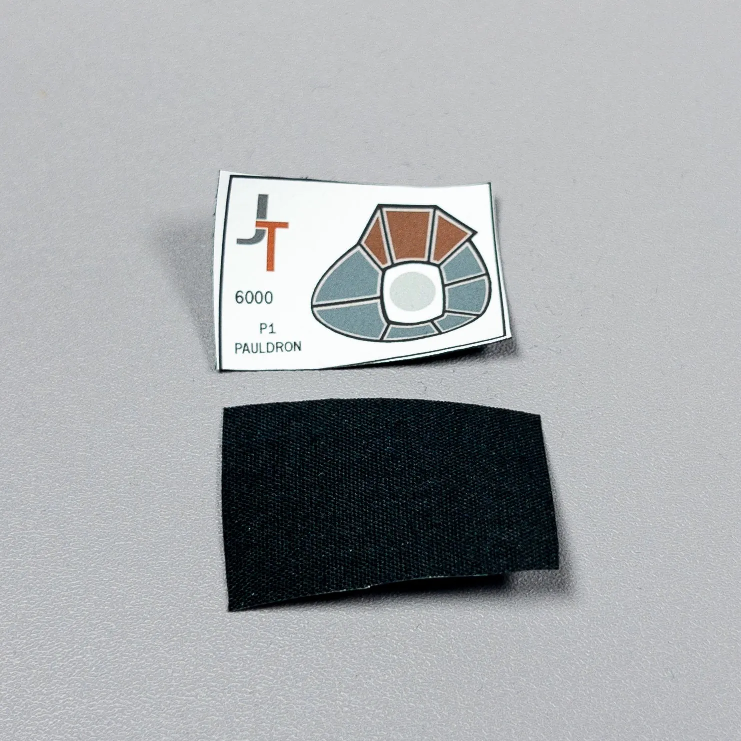 JONAK Toys Custom Cloth: Phase 1 Commander Pauldron