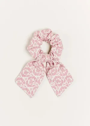 Laurel Floral Scrunchie in Pink