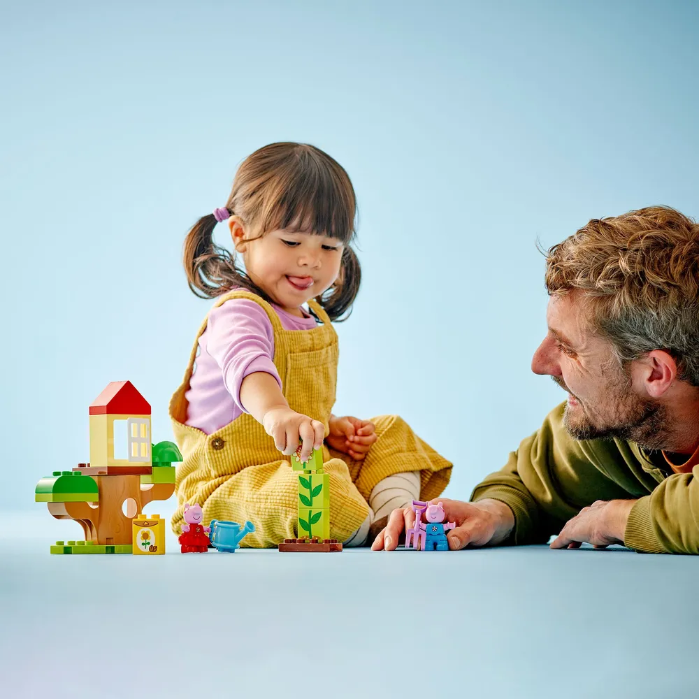 LEGO DUPLO Peppa Pig Garden and Tree House10431