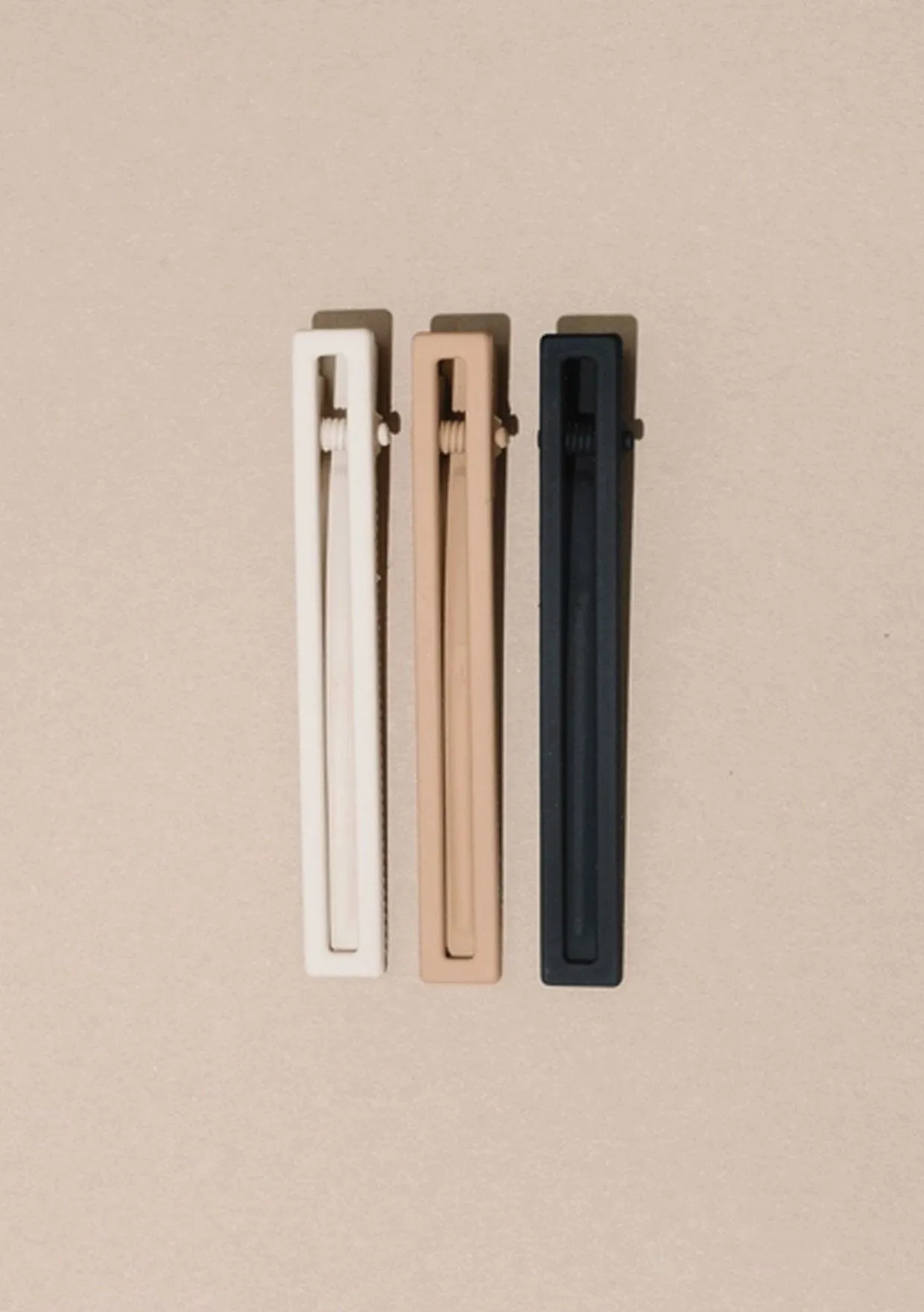 Nat   Noor - Yarrow Hair Clips