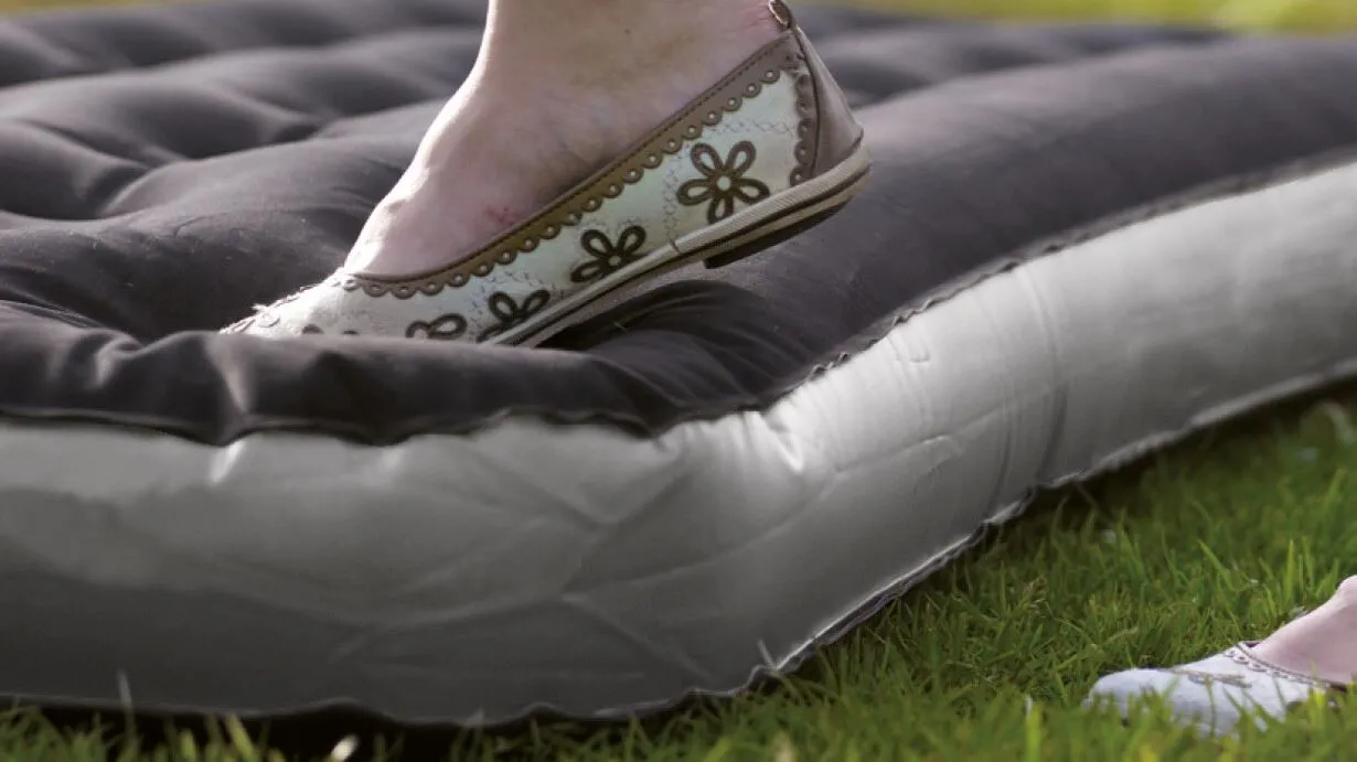Outwell Flock Classic Single Airbed with Pillow & Pump