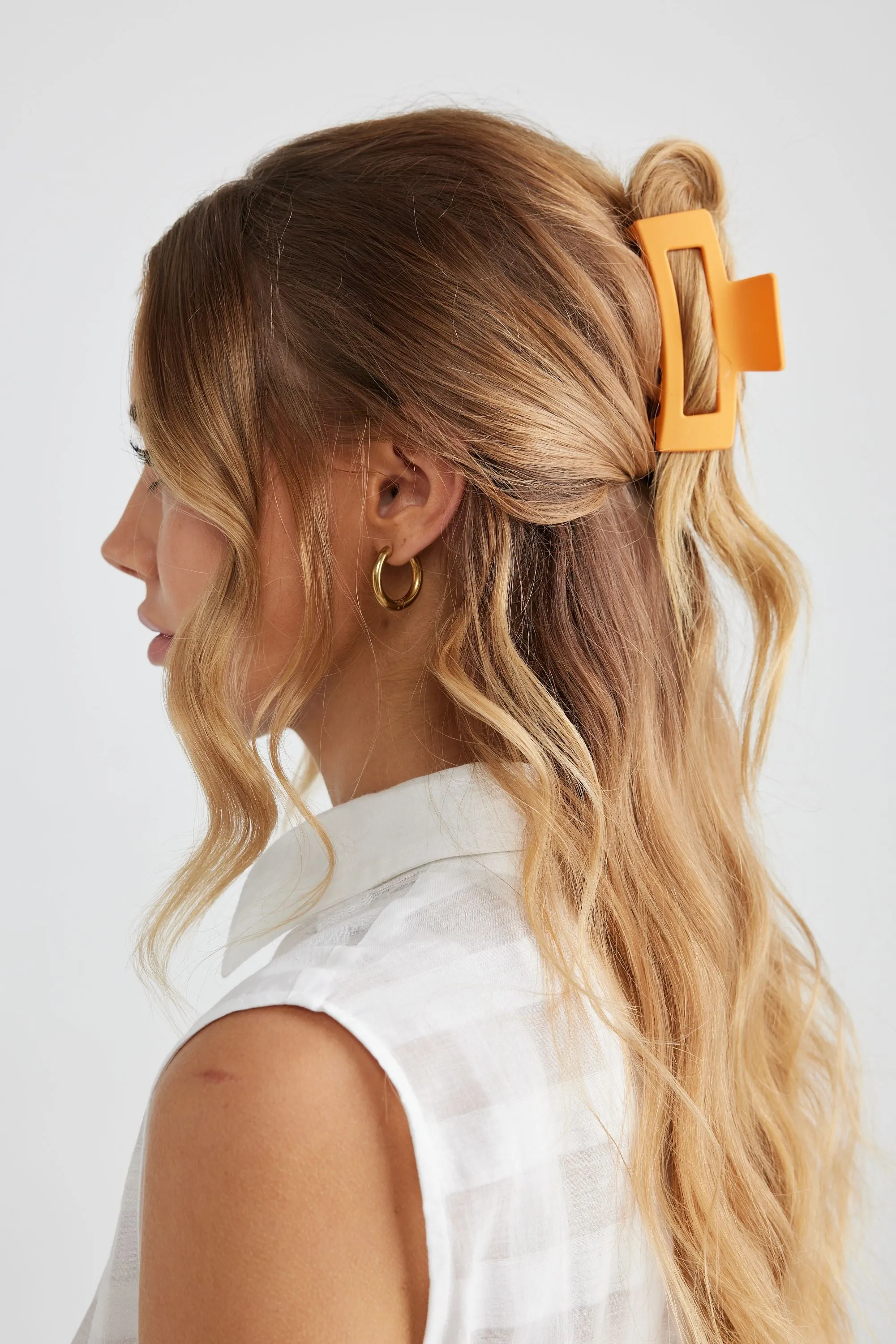 Rina Hair Claw