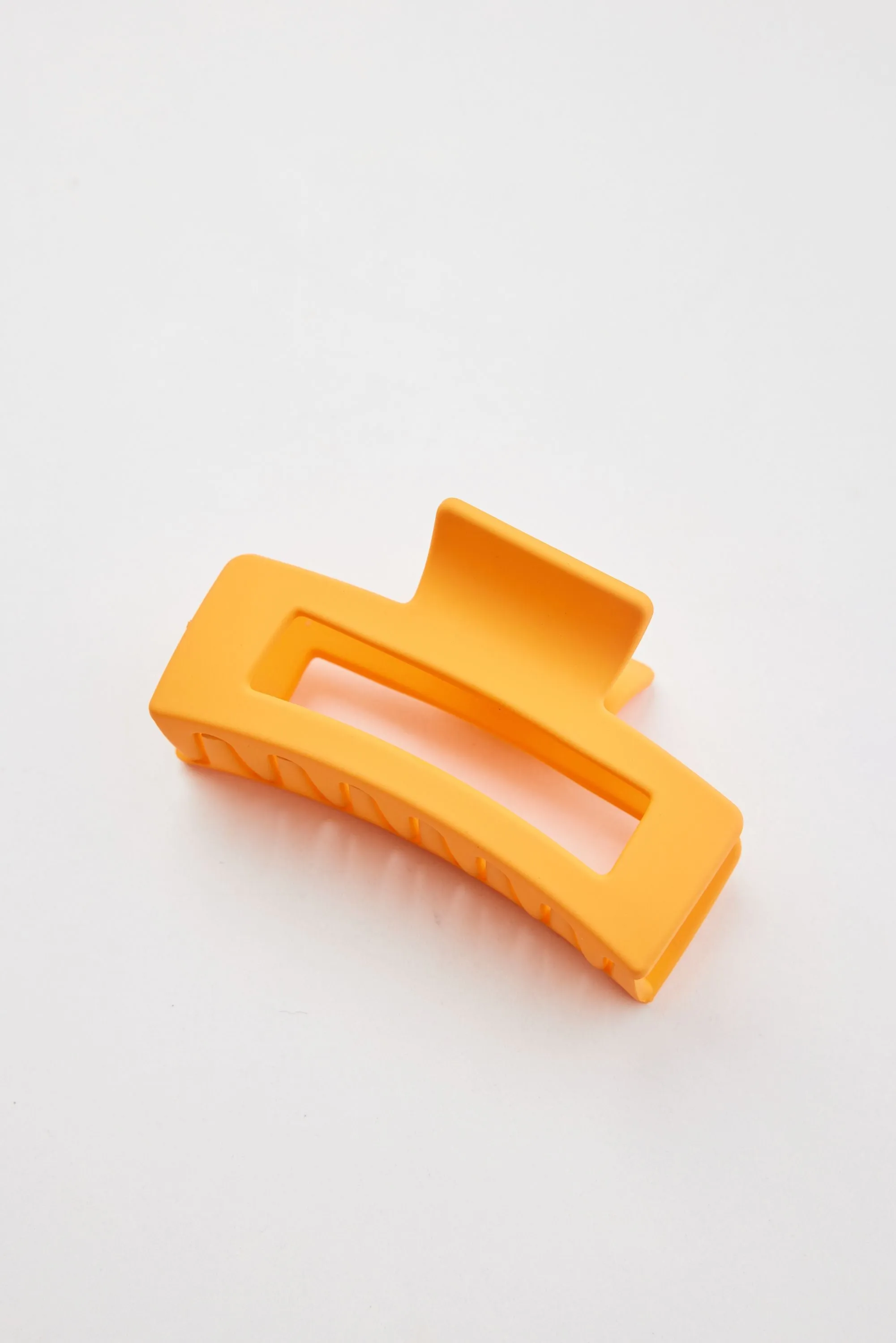 Rina Hair Claw