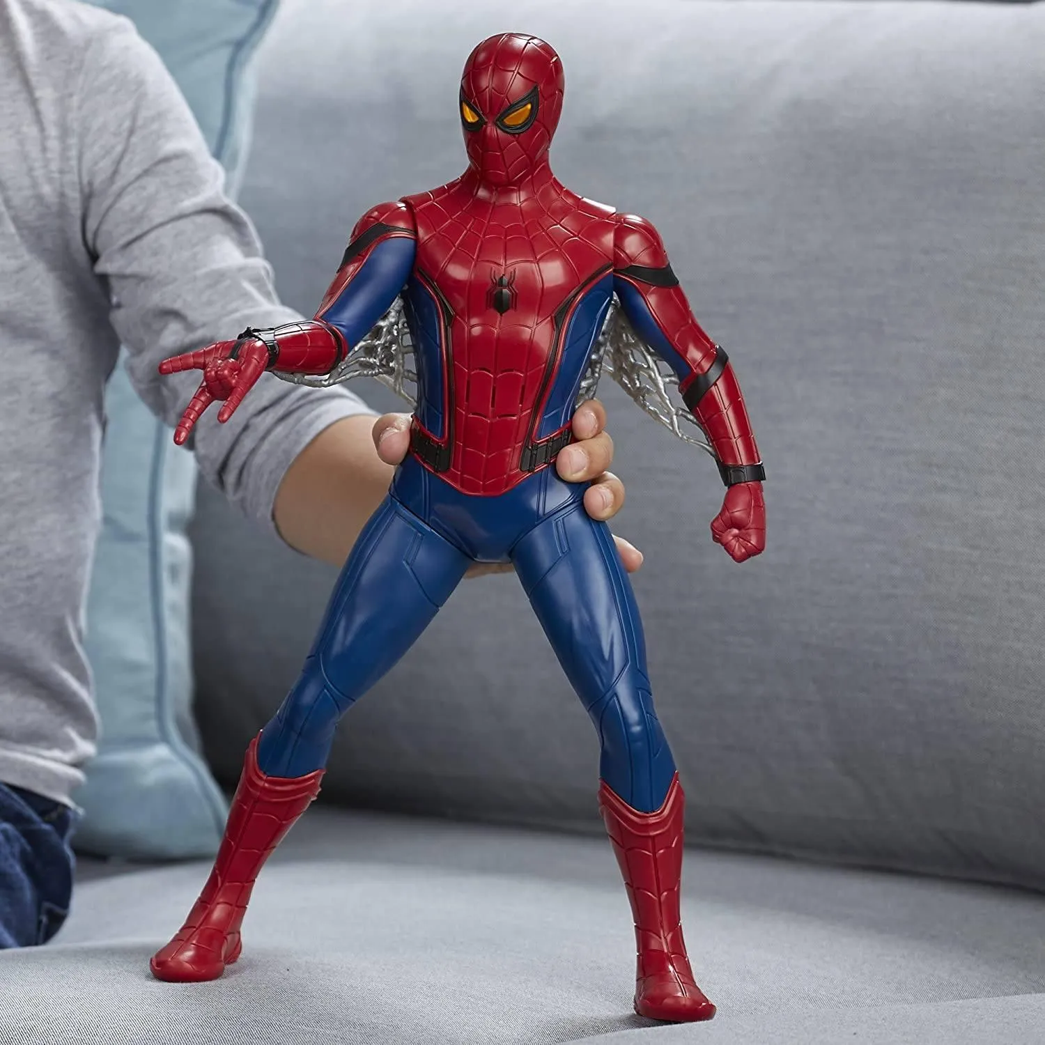 Spider-Man Homecoming Tech Suit 15-inch Action Figure