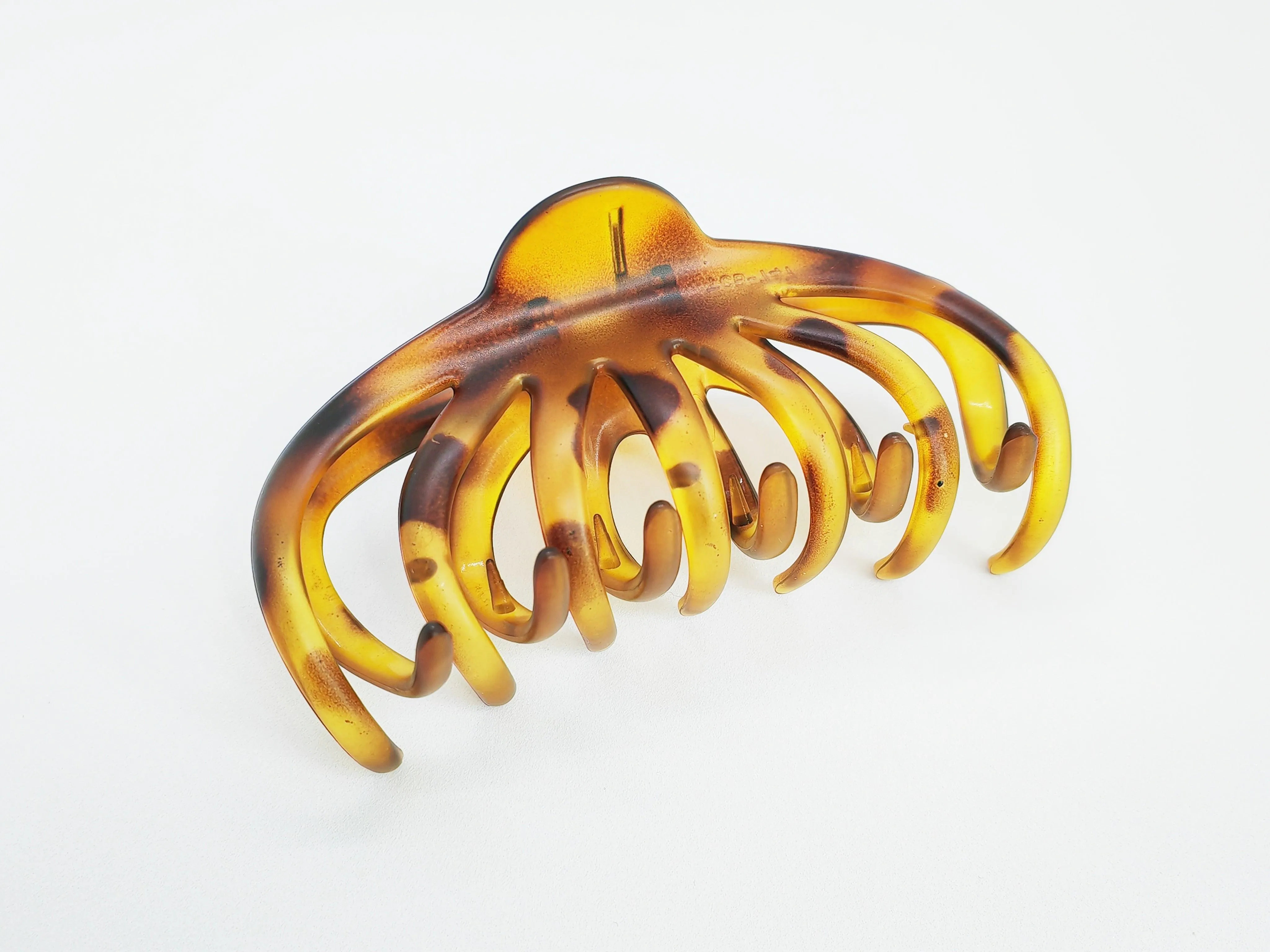 Vintage Arc Tortoiseshell Hair Claw Clip