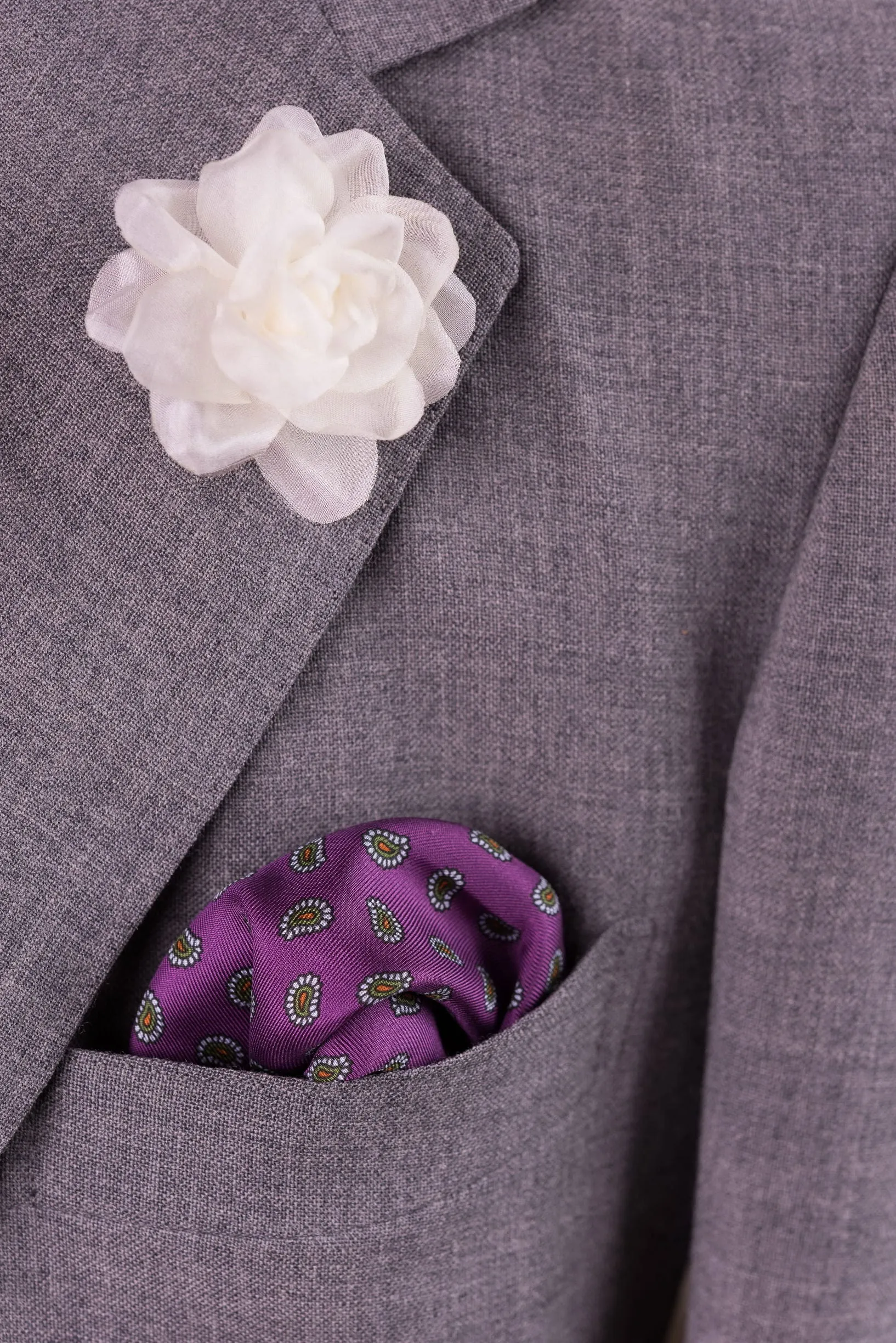 White Spray Rose Boutonnière Flower